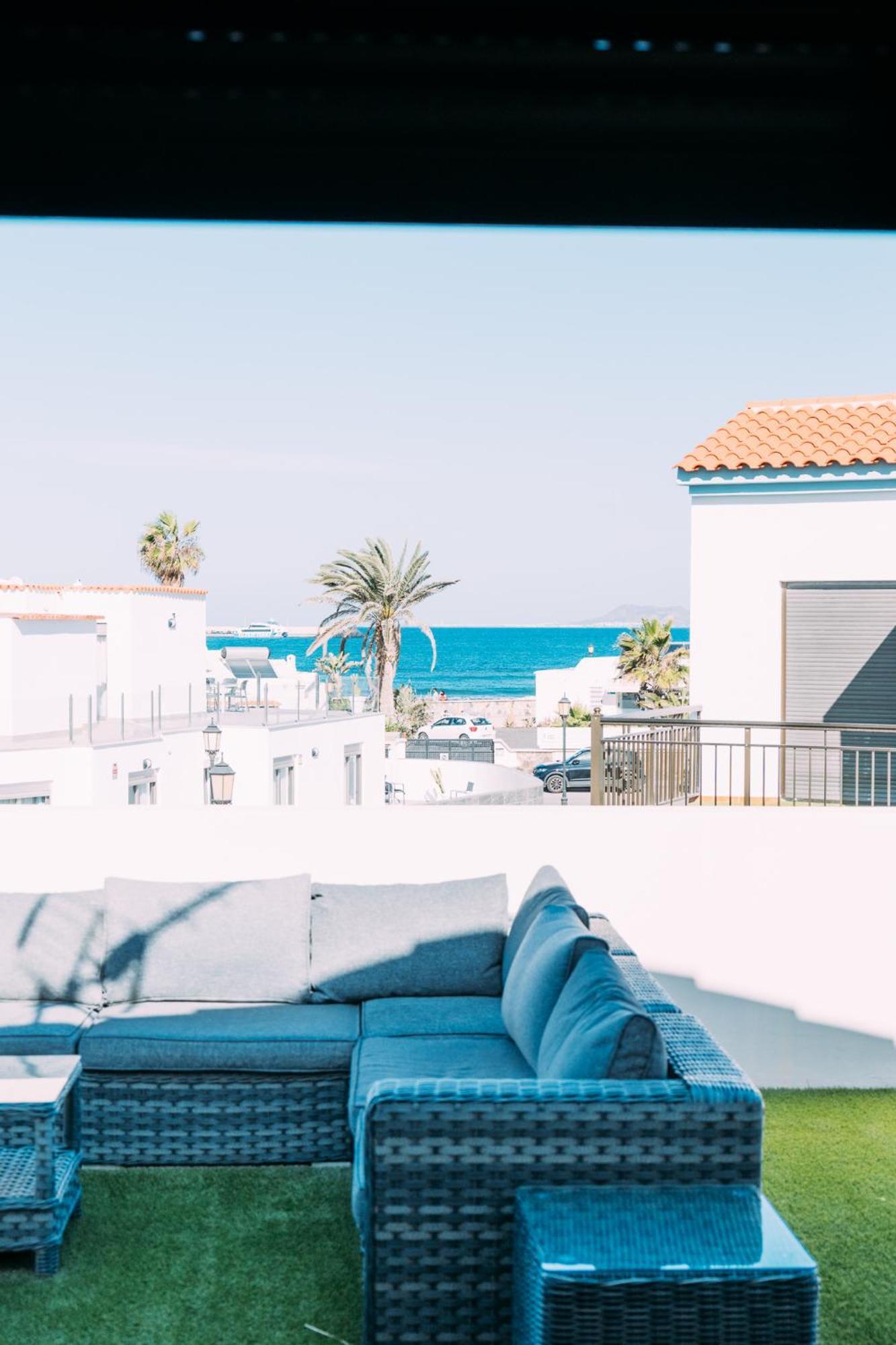 Paradise Beach House: Piscina Privada, Playa 100M Коралео Екстериор снимка