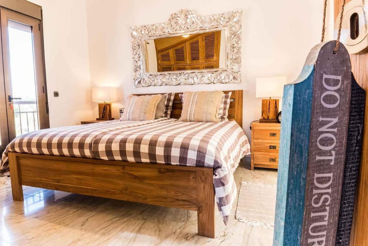 Paradise Beach House: Piscina Privada, Playa 100M Коралео Екстериор снимка